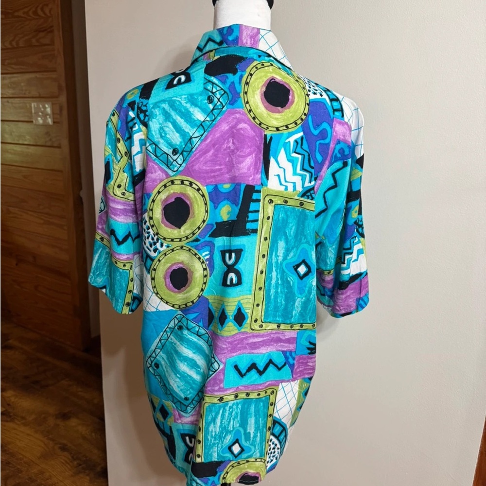 Colorful Geometric Short Sleeve Shirt